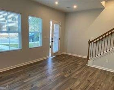 2242 Whistler Way Ne - Photo Thumbnail 20