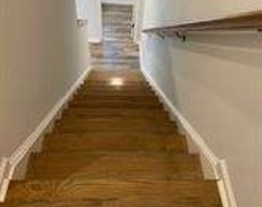 2242 Whistler Way Ne - Photo Thumbnail 8