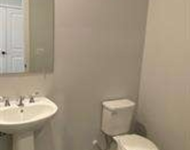 2242 Whistler Way Ne - Photo Thumbnail 21