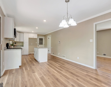 335 Kelly Drive - Photo Thumbnail 6