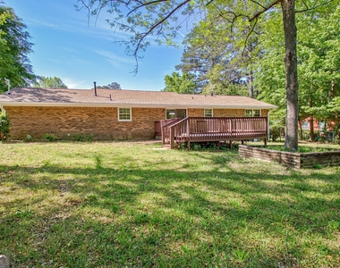 335 Kelly Drive - Photo Thumbnail 16