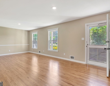 335 Kelly Drive - Photo Thumbnail 1