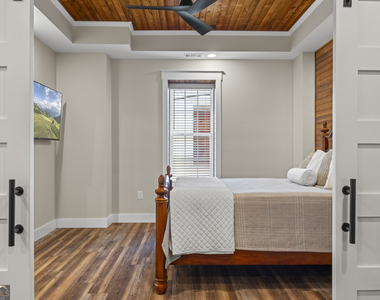 958a Church Street - Photo Thumbnail 13