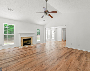 214 Cheyenne Way - Photo Thumbnail 7