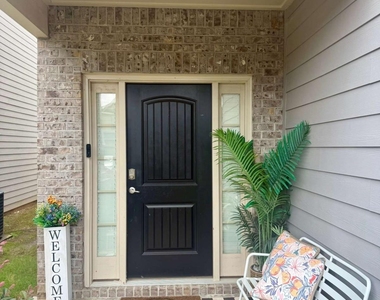 2614 Lovejoy Crossin Lane - Photo Thumbnail 1
