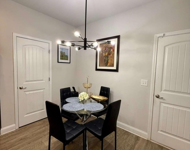 2614 Lovejoy Crossin Lane - Photo Thumbnail 4