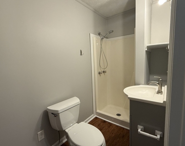 4101 Springlake Circle - Photo Thumbnail 24