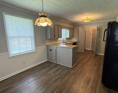 4101 Springlake Circle - Photo Thumbnail 12