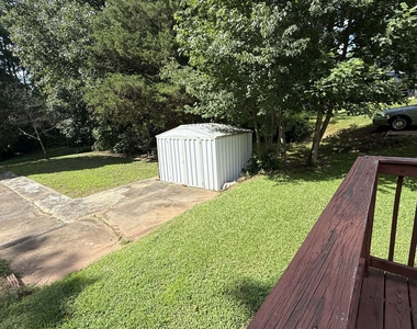 4101 Springlake Circle - Photo Thumbnail 27