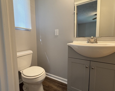 4101 Springlake Circle - Photo Thumbnail 17