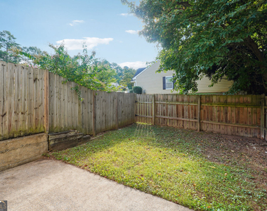 1070 Travelers Trail Nw - Photo Thumbnail 17