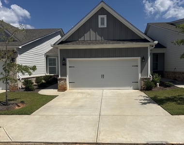 1724 Tolstoy Lane - Photo Thumbnail 25
