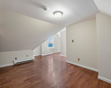 409 Boonton Ave - Photo Thumbnail 19