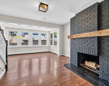 409 Boonton Ave - Photo Thumbnail 5