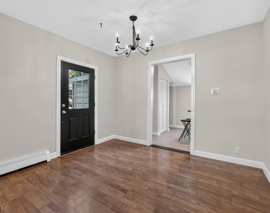 409 Boonton Ave - Photo Thumbnail 7