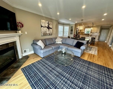 15 Chapin Avenue - Photo Thumbnail 8