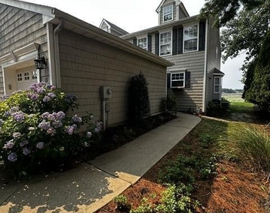 15 Chapin Avenue - Photo Thumbnail 1