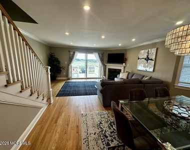 15 Chapin Avenue - Photo Thumbnail 7