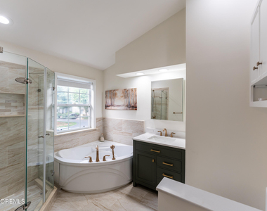 314 Towne Drive - Photo Thumbnail 24