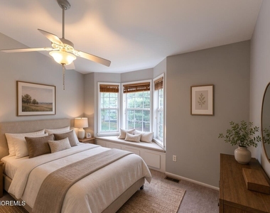 314 Towne Drive - Photo Thumbnail 16