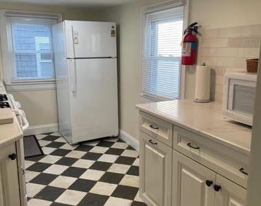 7 Webb Avenue - Photo Thumbnail 12