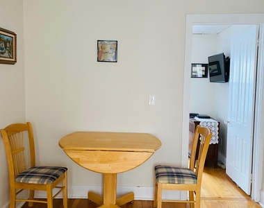 7 Webb Avenue - Photo Thumbnail 6