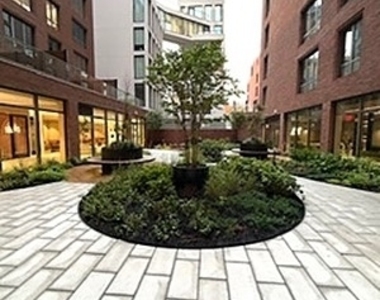 Carroll St - Photo Thumbnail 21
