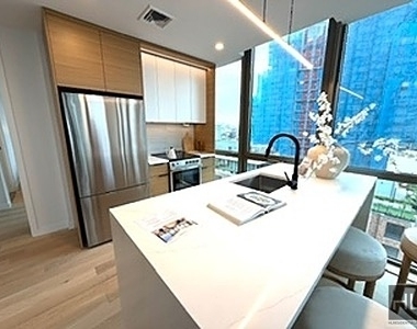 Carroll St - Photo Thumbnail 1