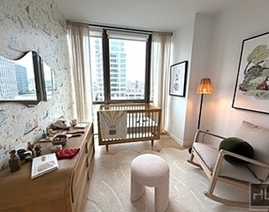 Carroll St - Photo Thumbnail 9