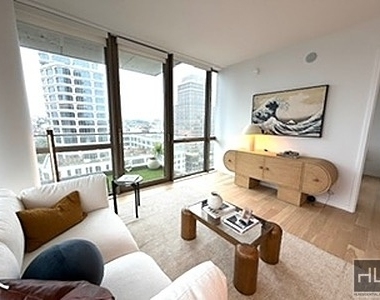 Carroll St - Photo Thumbnail 4