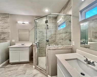 22060 Flanagan Circle - Photo Thumbnail 7