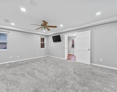 20 Timberline Drive - Photo Thumbnail 12