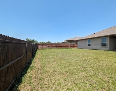 1108 Bowlus Drive - Photo Thumbnail 20