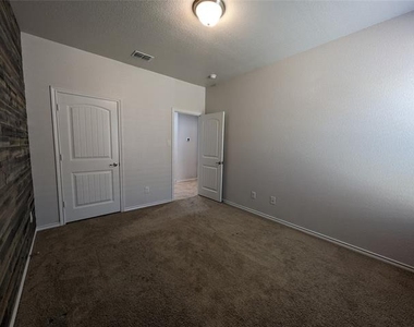1108 Bowlus Drive - Photo Thumbnail 13