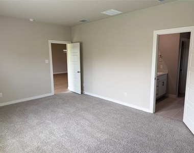 986 Olive Drive - Photo Thumbnail 6