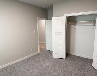 986 Olive Drive - Photo Thumbnail 13