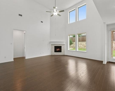 3533 Hyacinth Way - Photo Thumbnail 12