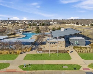 3533 Hyacinth Way - Photo Thumbnail 35
