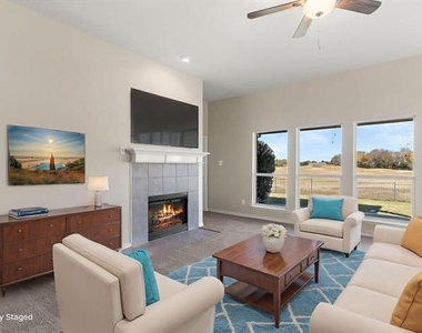 9200 Water Tree Drive - Photo Thumbnail 7