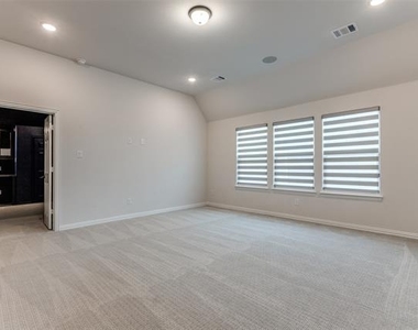2617 Spotted Owl Lane - Photo Thumbnail 31