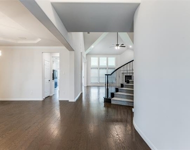 2617 Spotted Owl Lane - Photo Thumbnail 6