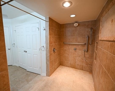 2951 N Trinity Street - Photo Thumbnail 18