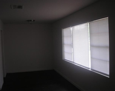 1224 N 66th - Photo Thumbnail 1