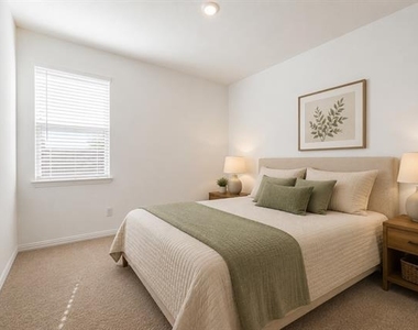 3621 Kaufman Court - Photo Thumbnail 11