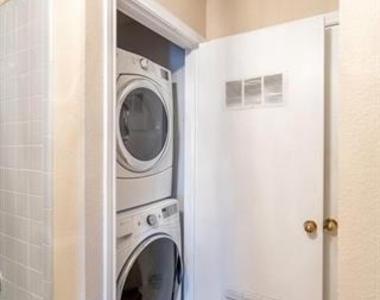 1518 Signal Ridge Place - Photo Thumbnail 9