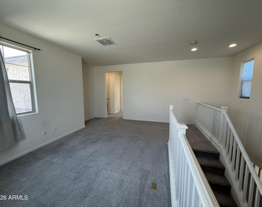 263 E Lantana Drive - Photo Thumbnail 29
