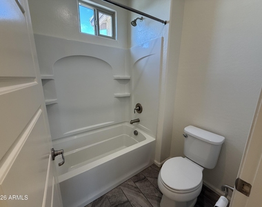 263 E Lantana Drive - Photo Thumbnail 31