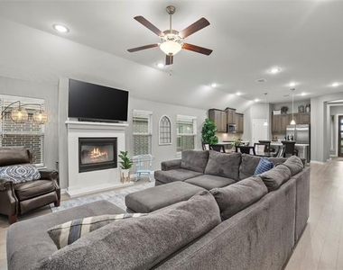 2532 Governors Boulevard - Photo Thumbnail 27