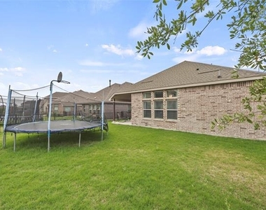 2532 Governors Boulevard - Photo Thumbnail 25
