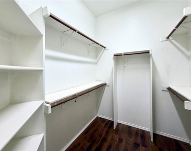 5809 Pine Meadow Lane - Photo Thumbnail 16